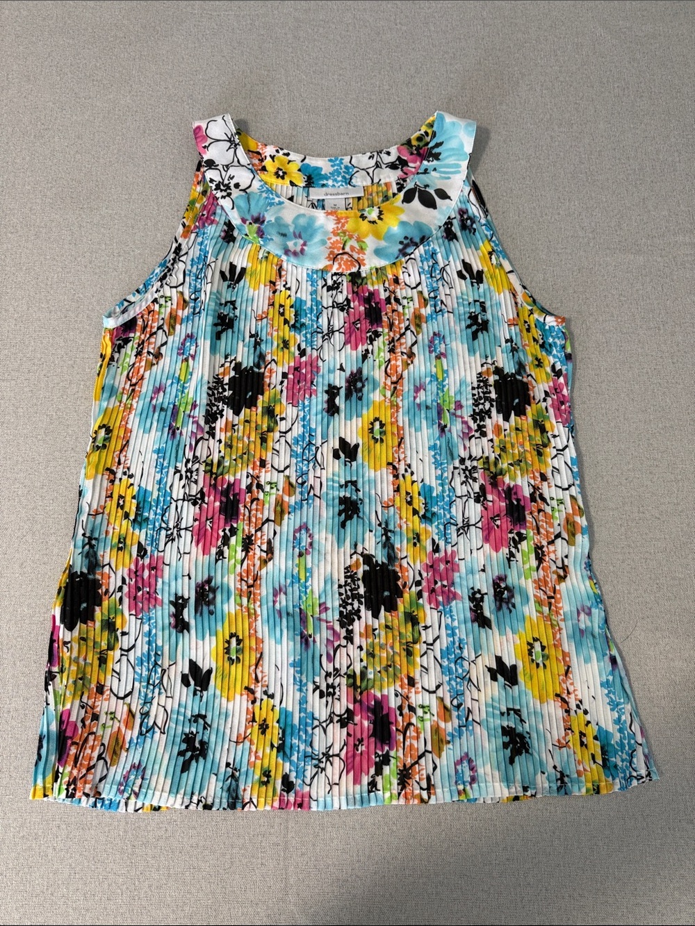 Dress barn Multicolor Sleeveless Floral Pleated Camisole Top Size Medium - Picture 14 of 14